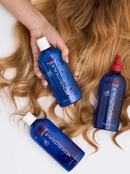 Mediceuticals Zestaw kosmetyk&oacute;w do pielęgnacji sk&oacute;ry głowy ze skłonnością do suchości (X-Derma&trade; 250ml, Therapeutic&trade; 250ml, TheraRx&trade; 250ml) 54011 zdjęcia